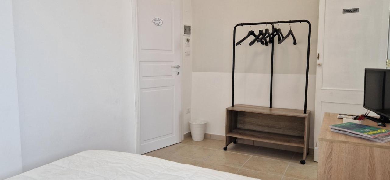 Diaz Rooms Lecce Kültér fotó